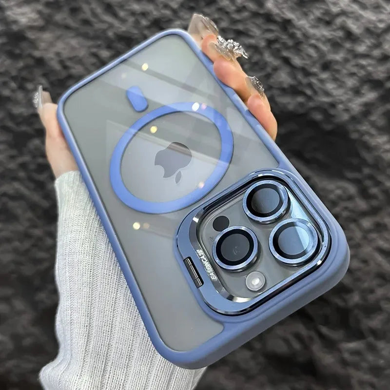 Con soporte y cubierta protectora de lente de vidrio.
Con tecnología anti impactos.
Contra golpes y rayaduras.
Compatible con MagSAfe